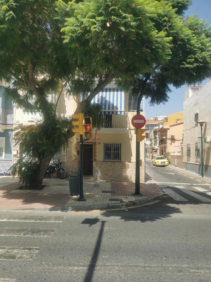 Casa Hombre Blanco Apartment Malaga Exterior photo