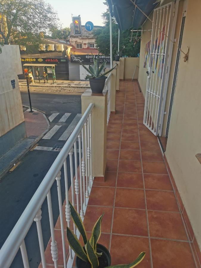 Casa Hombre Blanco Apartment Malaga Exterior photo